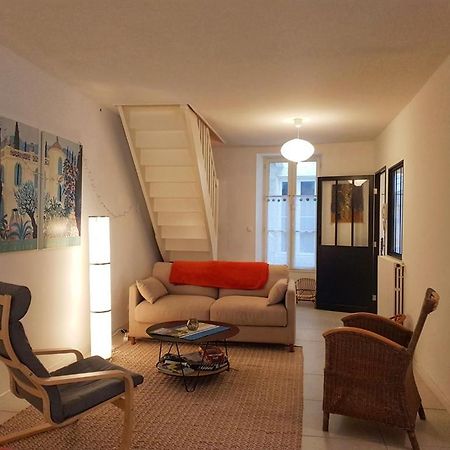 La Maison De Ville 76M2 Avec Terrasse De 22M2 拉罗歇尔 外观 照片