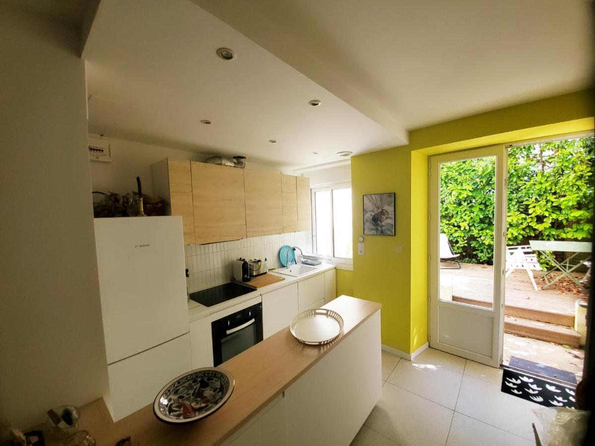 La Maison De Ville 76M2 Avec Terrasse De 22M2 拉罗歇尔 外观 照片